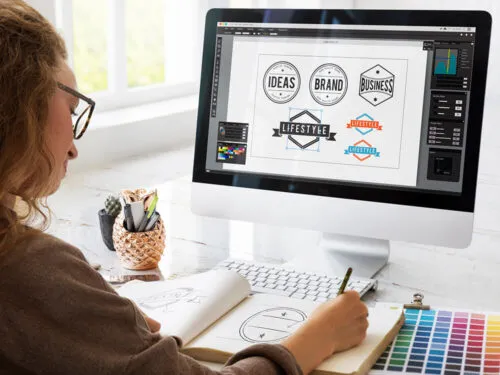 Introduction to Adobe Illustrator - discover the power of vector graphics and how to create scalable logos and graphics